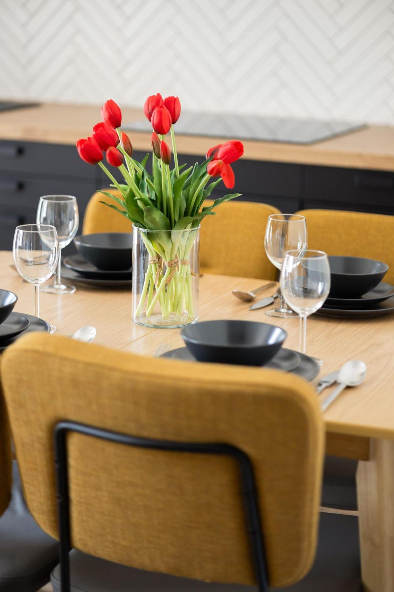 Komfortowy Apartament Dla 4 Osob Z Parkingiem By Noclegi Renters Warszawa Exteriör bild